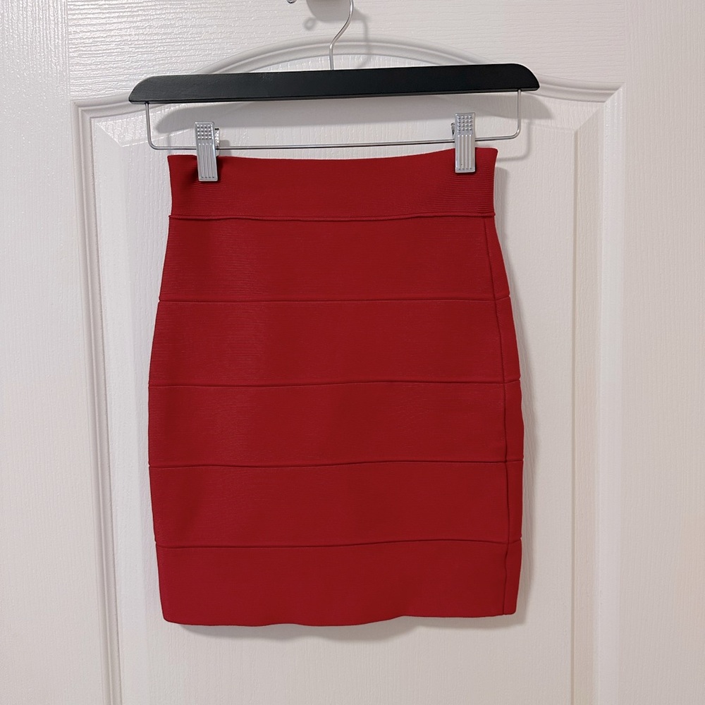Bright RED BCBG PENCIL MINI